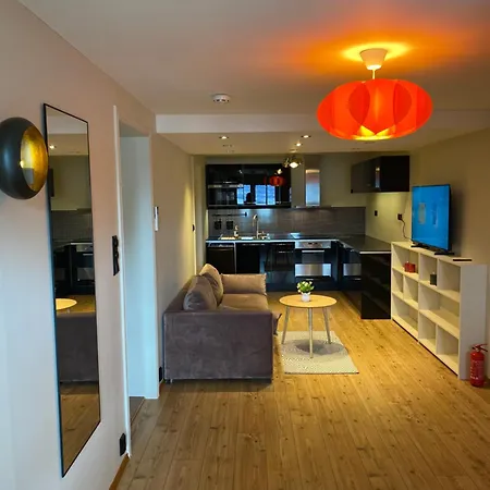 Charming View Apartment *